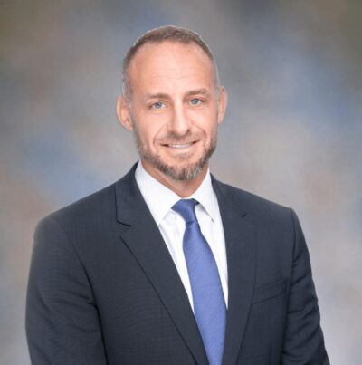 Orlando Real Estate Attorney Spencer Munns – The Role of a Real Estate Attorney